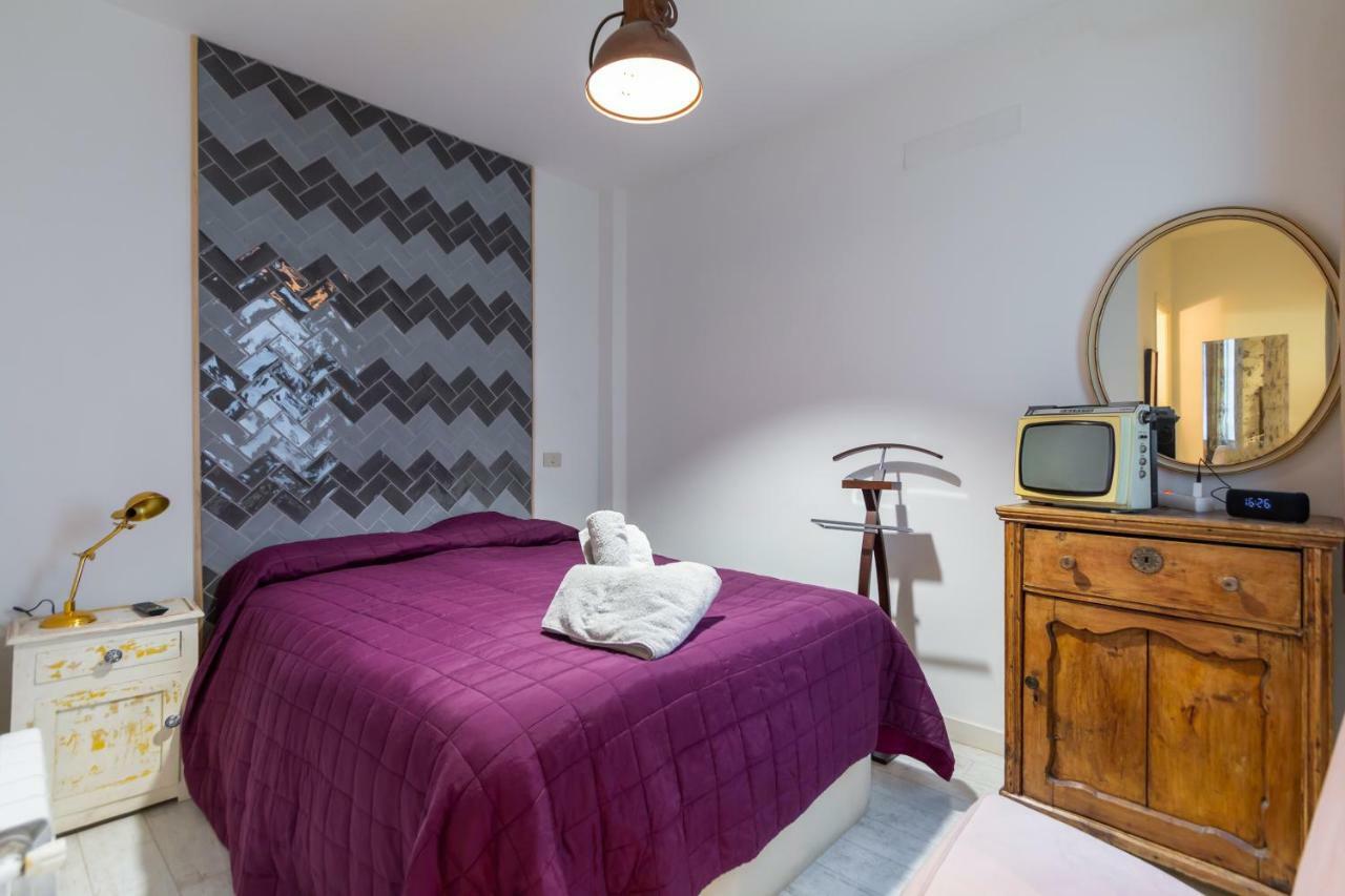 For You Rentals Universidad Apartment Temporal Est8 Мадрид Екстериор снимка